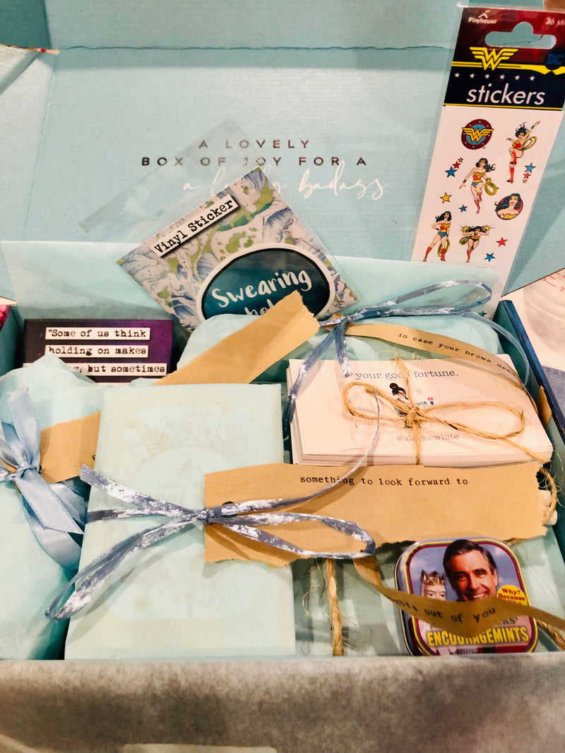 Large Custom Curated Gift Box ($250)
